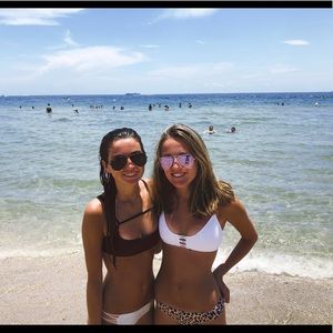 Meet your Posher, Lena